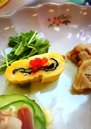 海苔いり卵焼きに筋子（いくらタラコ)のせ-レシピのメイン写真