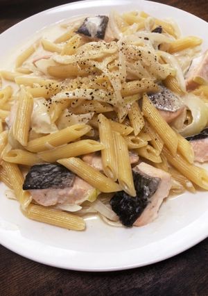 秋鮭のクリームパスタ-レシピのメイン写真