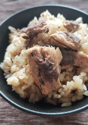 簡単で栄養満点♪いわし缶で炊き込みご飯♡-レシピのメイン写真