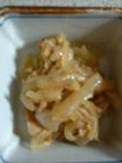 玉葱とシーチキンの炒め物-レシピのメイン写真