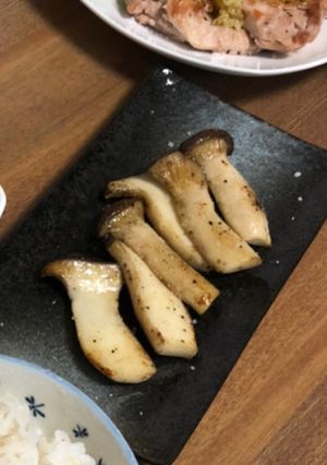 簡単絶品エリンギのソテー-レシピのメイン写真