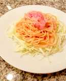 余った桜でんぶで！ピンクパスタサラダ