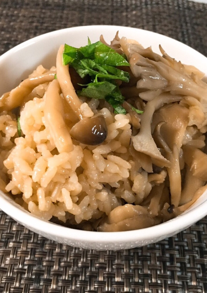 超簡単♬ 舞茸としめじの炊き込みご飯-レシピのメイン写真