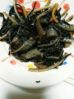 キクラゲとごぼうの炒め煮-レシピのメイン写真
