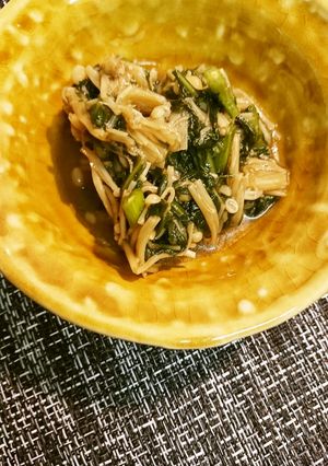 鶏すき煮汁のえのき春菊煮-レシピのメイン写真