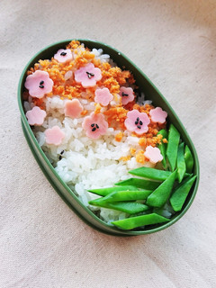 お弁当にお花を咲かせましょ(⁎˃ᴗ˂⁎)-レシピのメイン写真