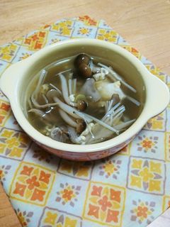 食べて元気に♪キノコたっぷりスープ-レシピのメイン写真