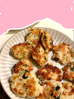 離乳食1歳頃〜手づかみ☆野菜のつくね焼き-レシピのメイン写真
