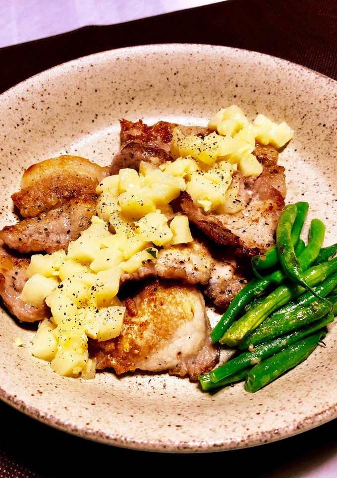 豚肉ソテー◆りんごと生姜のバターソース-レシピのメイン写真