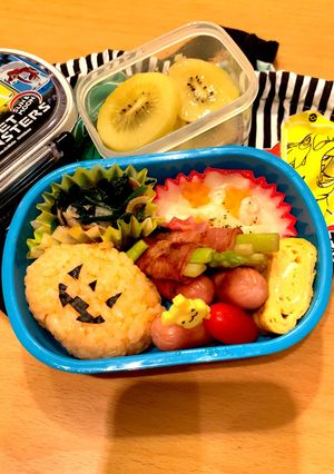 小学1年生のお弁当☆秋の運動会予備日-レシピのメイン写真