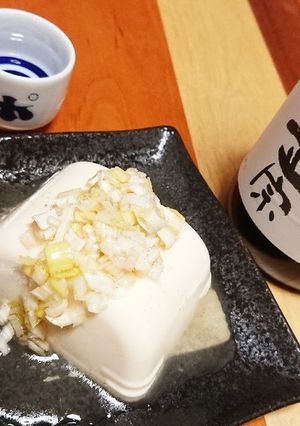 簡単酒肴☆冷酒の進む ネギ塩冷奴-レシピのメイン写真