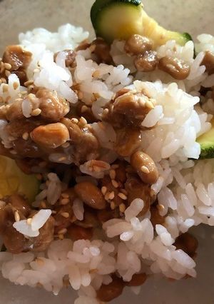 納豆とズッキーニの中華風まぜご飯-レシピのメイン写真