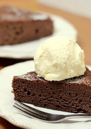 炊飯器で簡単★ブラウニー風ココアケーキ-レシピのメイン写真
