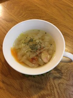 白菜とベーコンのコンソメスープ-レシピのメイン写真