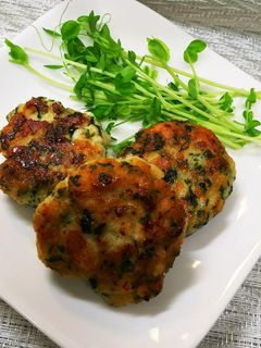 鶏ひき肉のしそバーグ-レシピのメイン写真