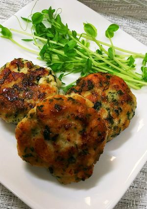 鶏ひき肉のしそバーグ-レシピのメイン写真