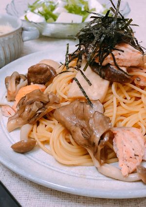 秋鮭とたっぷりきのこのパスタ-レシピのメイン写真