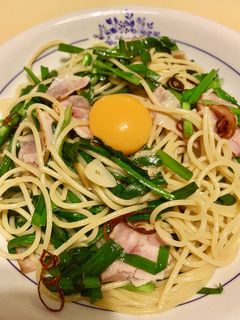 深夜に作ったニラ玉パスタ-レシピのメイン写真