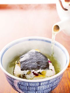海苔香る漬物おにぎり茶漬け-レシピのメイン写真