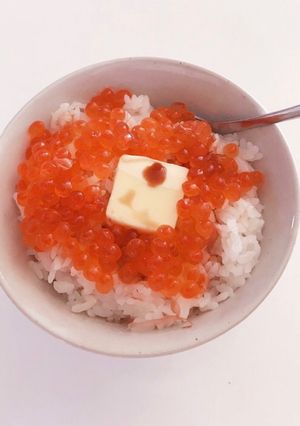 いくらバター丼-レシピのメイン写真