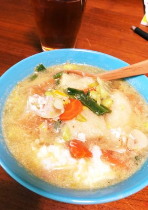 風邪の日のパン入りコンソメスープ-レシピのメイン写真