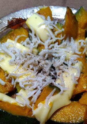 カボチャのしらすチーズ焼き-レシピのメイン写真