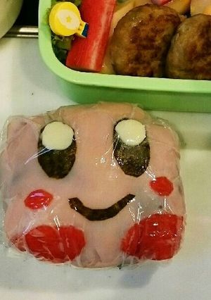 【簡単】カービィのキャラ弁おにぎり-レシピのメイン写真