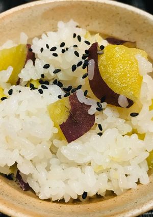 簡単サツマイモご飯さつまいも炊き込みご飯-レシピのメイン写真