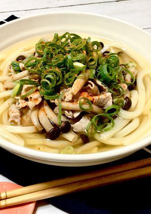 ベトナム風味の肉きのこうどん-レシピのメイン写真