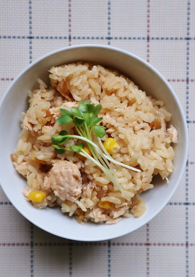 簡単！秋鮭とコーンの炊き込みご飯-レシピのメイン写真