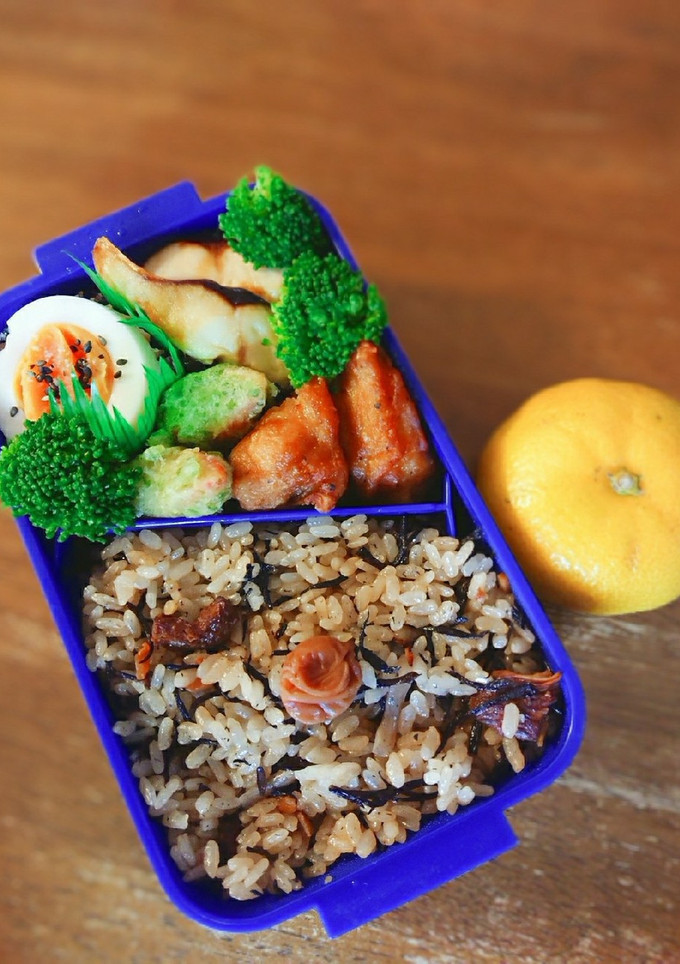 ひじきの炊き込みごはん弁当-レシピのメイン写真