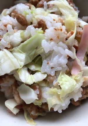 納豆と鶏そぼろのサラダご飯-レシピのメイン写真