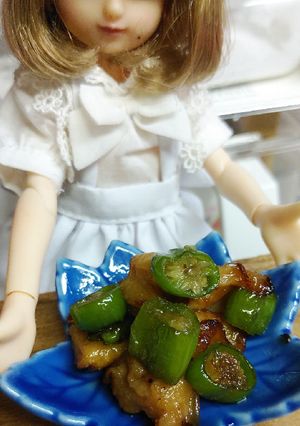 リカちゃん♡冷食で？甘長ピーマンと皮炒め-レシピのメイン写真