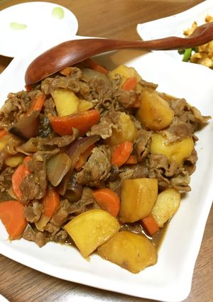 紫玉ねぎで作る肉じゃが♫-レシピのメイン写真