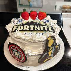 รูปของ フォートナイトケーキ