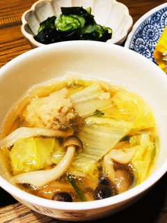 肉団子のちゅるちゅるスープ-レシピのメイン写真