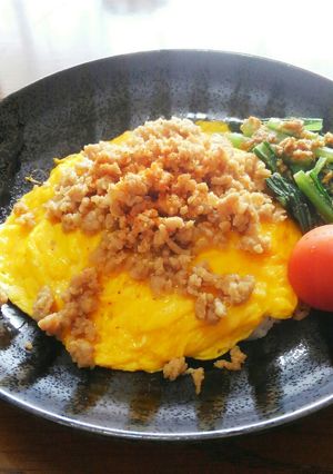 トロトロ卵☆鶏そぼろのオムライス-レシピのメイン写真