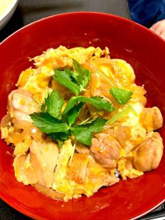 出汁で煮込む、半熟加減が美味しい親子丼☆-レシピのメイン写真