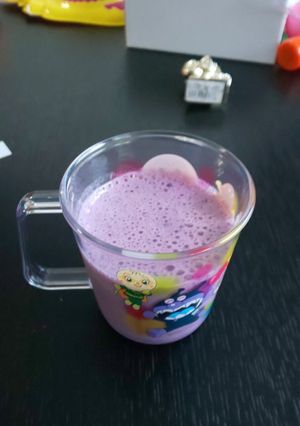 バナナとブルーベリーのヨーグルトドリンク-レシピのメイン写真