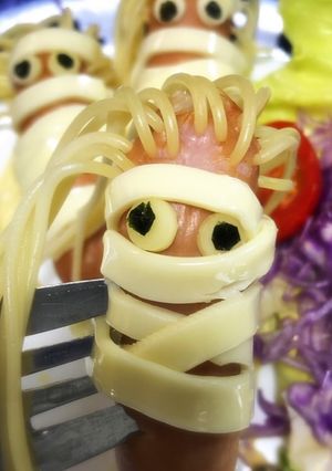 髪が生えたミイラ ソーセー人★ハロウィン-レシピのメイン写真