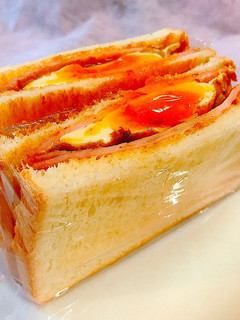 朝食に♪トロトロお好み焼き風サンドイッチ-レシピのメイン写真