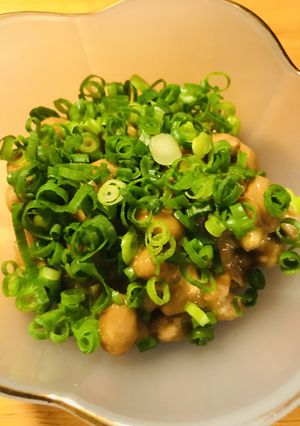 毎日の納豆●たっぷり細ネギとシンプルに-レシピのメイン写真
