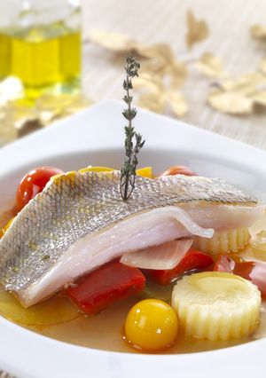 オリーブオイルとタイム風味の鯛のスープ煮-レシピのメイン写真