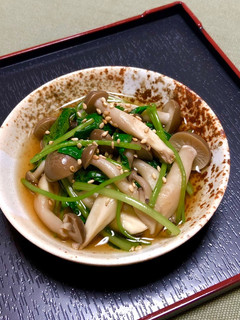 ふわっと香る*しめじと三つ葉の煮浸し-レシピのメイン写真