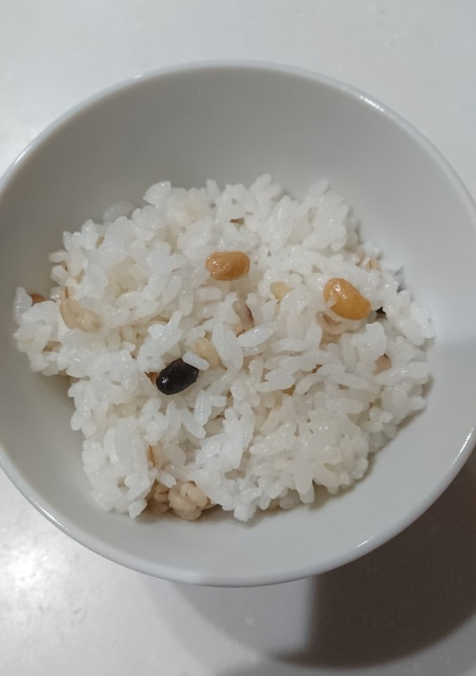 混ぜるだけ☆大豆ともち麦ごはん-レシピのメイン写真