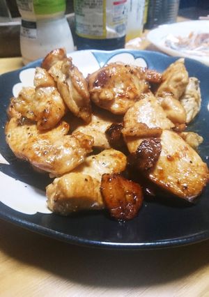 鶏胸肉のニンニクバター醤油炒め‼️-レシピのメイン写真