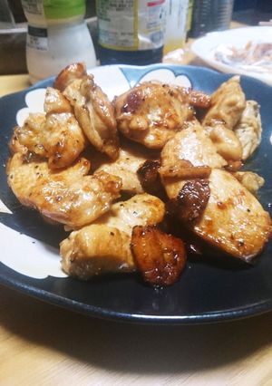 鶏胸肉のニンニクバター醤油炒め‼️-レシピのメイン写真