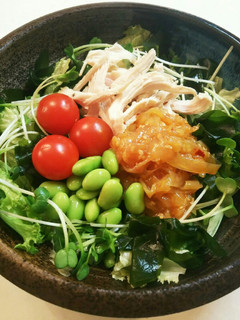 市販中華くらげ チキン 貝割れ レタス-レシピのメイン写真