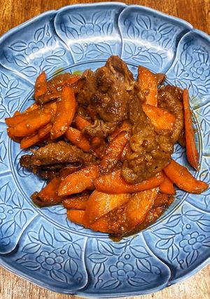 牛肉とニンジンの簡単味噌炒め-レシピのメイン写真