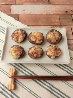 簡単5分★椎茸の納豆味噌チーズ焼き-レシピのメイン写真